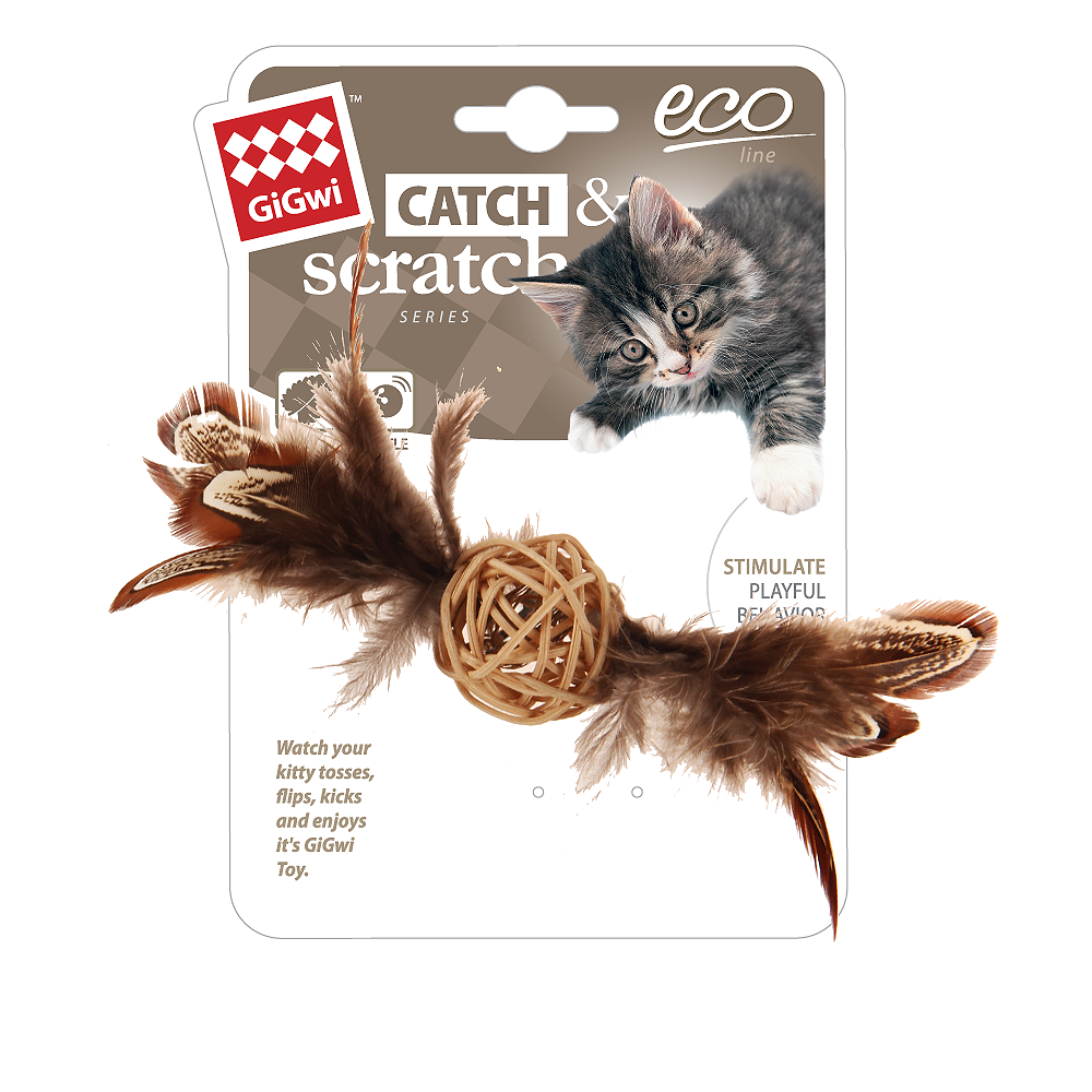 Игрушка для кошек GiGwi Catch Scratch Eco Плетеный мячик с колокольчиком и перьями, 13 см
